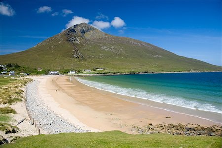 L'île d'Achill, comté Mayo, Irlande ; Plage de sable à Doogort Strand et Slievemore Photographie de stock - Rights-Managed, Code: 832-03233666