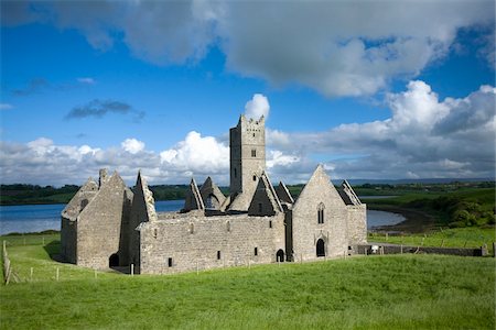 simsearch:841-03064432,k - Monastère de Rosserk, Co Mayo, Irlande ; monastère franciscain du XVe siècle et Monument National Photographie de stock - Rights-Managed, Code: 832-03233675