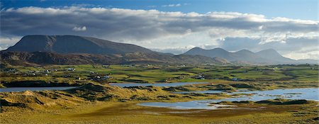 simsearch:832-03640092,k - Co Donegal, Irlande ; Panorama du nouveau lac et les montagnes du Nord de Donegal Photographie de stock - Rights-Managed, Code: 832-03233747