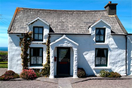 Valentia Island, Co Kerry, Ireland; An old traditional cottage Stock Photo - Rights-Managed, Code: 832-03233757