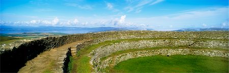 Vue intérieur du Grianan d'Ailech, Grianan d'Ailech, comté de Donegal, Irlande Photographie de stock - Rights-Managed, Code: 832-03358716