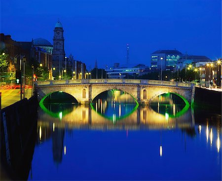 Queen's Street Bridge, River Liffey, Dublin, Ireland; Bridge over river at night Stock Photo - Rights-Managed, Code: 832-03358823