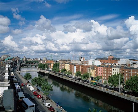 River Liffey, Dublin City, County Dublin, Ireland Foto de stock - Con derechos protegidos, Código: 832-03359188