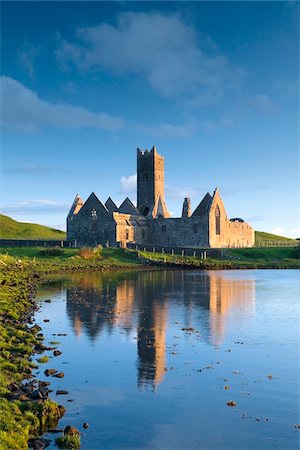 Rosserk Friary, Co Mayo, Ireland;  15th Century Franciscan friary and National Monument Foto de stock - Con derechos protegidos, Código: 832-03359293