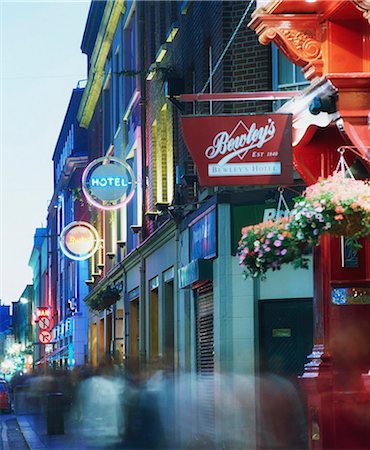 dublin and night - Temple Bar, Dublin, Co Dublin, Irlande ; Quartier culturel de Dublin Photographie de stock - Rights-Managed, Code: 832-03639547