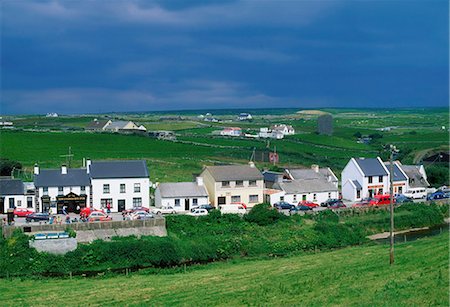 doolin - Doolin, Co Clare, Ireland; Coastal Village On The Atlantic Coast Foto de stock - Direito Controlado, Número: 832-03639560