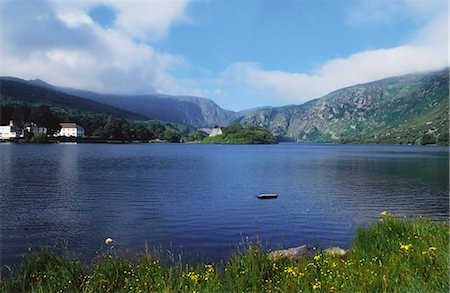 simsearch:832-03232187,k - Gougane Barra, Co Cork, Ireland; Settlement On A Lake Stock Photo - Rights-Managed, Code: 832-03639671