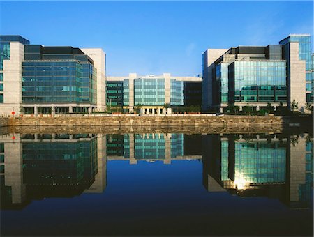 simsearch:700-02887063,k - Dublin. Co Dublin, Ireland; Exterior View Of The International Financial Services Centre Foto de stock - Direito Controlado, Número: 832-03639685