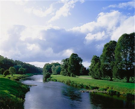 river scenes in ireland - River Nore, Thomastown, Co Kilkenny, Ireland; River And Landscape Stock Photo - Rights-Managed, Code: 832-03640060