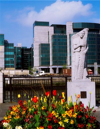 simsearch:832-03640725,k - Dublin ville, Co Dublin, Irlande, International Financial Services Centre (Ifsc) Photographie de stock - Rights-Managed, Code: 832-03640140