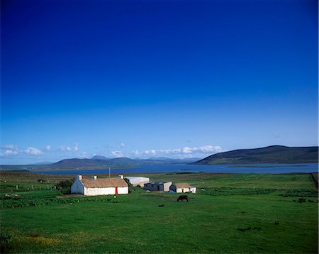 Lough Carrowmore, Co Mayo, Ireland; Traditional Cottage Near A Lake Stock Photo - Rights-Managed, Code: 832-03640162