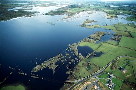 flotante - Catastrophes, inondations, à l'ouest de l'Irlande Photographie de stock - Rights-Managed, Code: 832-03640630