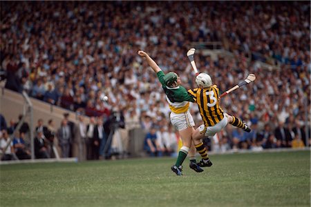 running crowd - Hurling, Kilkenny (Black & Gold) V., Offally Stock Photo - Rights-Managed, Code: 832-03640645