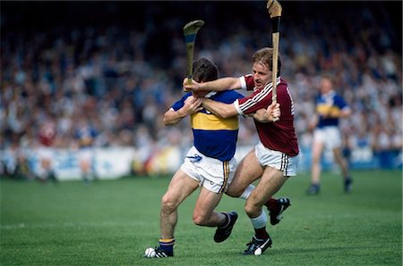 Hurling, Tipperary V, Galway (Maroon) Foto de stock - Con derechos protegidos, Código: 832-03640642