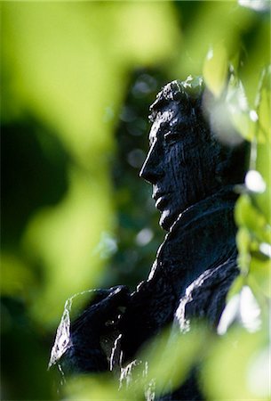 simsearch:832-03233784,k - Statue Of Wolfe Tone, St. Stephen's Green, Dublin City, County Dublin, Ireland Foto de stock - Con derechos protegidos, Código: 832-03640705