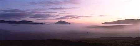 simsearch:855-03254870,k - Fog Over A Landscape, Ireland Foto de stock - Con derechos protegidos, Código: 832-03640813