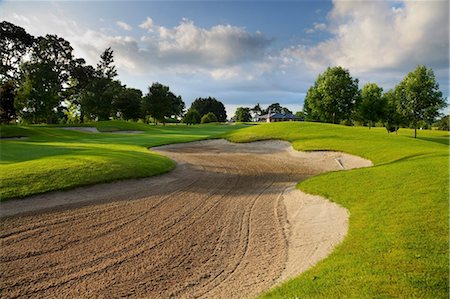 parcours de golf - Fosse de sable sur le parcours de Golf Photographie de stock - Rights-Managed, Code: 832-03640838