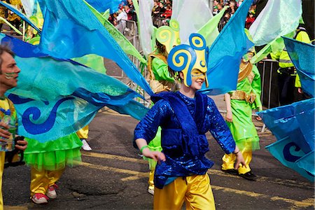 parada - Dublin, Ireland; People In Costumes In A Parade On O'connell Street Stock Photo - Rights-Managed, Code: 832-03641015