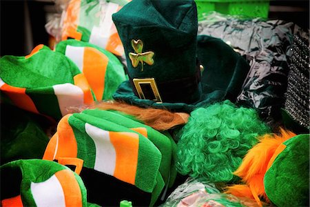 simsearch:832-03639479,k - Dublin, Ireland; A Variety Of Green And Orange Hats Stock Photo - Rights-Managed, Code: 832-03641020