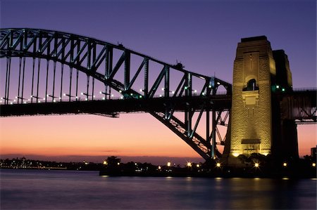 simsearch:841-06340905,k - Sydney harbour bridge Photographie de stock - Rights-Managed, Code: 832-03724087