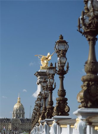 pont alexandre iii - Pont Alexandre III in Hotel des Invalides Stock Photo - Rights-Managed, Code: 832-03724987