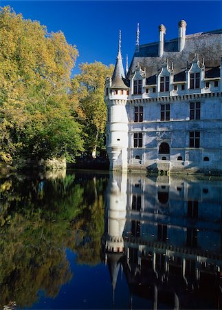 Azay Le Rideau castle Foto de stock - Con derechos protegidos, Código: 832-03725017