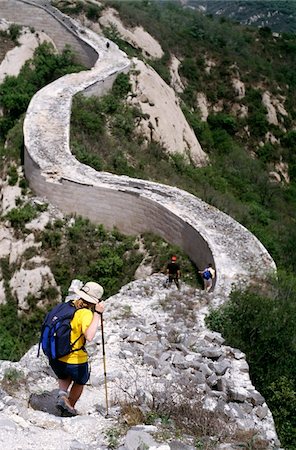 Randonneur randonnée sur la grande muraille de Chine Photographie de stock - Rights-Managed, Code: 832-03723810