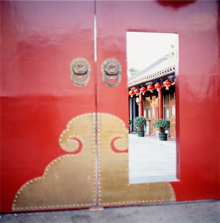 Portrait of Mao on Tiananmen Gate, Close Up Foto de stock - Con derechos protegidos, Código: 832-03723972