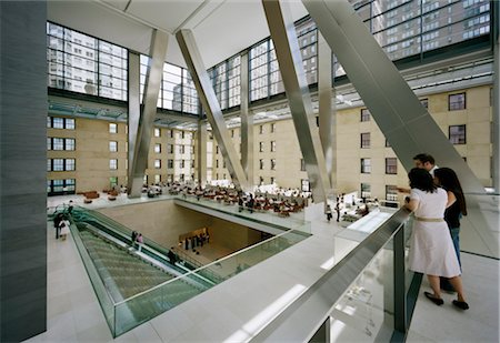 simsearch:845-03721258,k - Hearst Tower, 300 West 57th Street, New York. 2006. Lobby. Architects: Foster and Partners Stock Photo - Rights-Managed, Code: 845-04826539