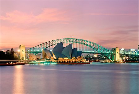 simsearch:845-04826544,k - Sydney Opera House, Sydney, 1957. Architectes : Jorn Utzon Photographie de stock - Rights-Managed, Code: 845-04826543