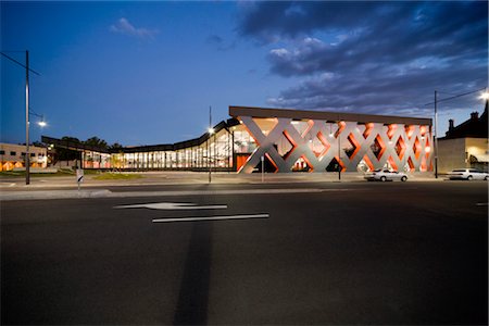 Albury Cutural Precinct, New South Wales, Australia. Architects: Ashton Raggatt McDougall, ARM Fotografie stock - Rights-Managed, Codice: 845-04826811