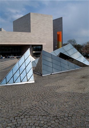 simsearch:845-03721461,k - National Gallery, Washington DC. USA. IM Pei. Architects: I.M.PEI Foto de stock - Con derechos protegidos, Código: 845-04827087