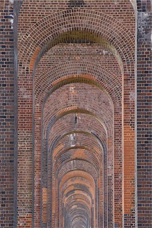 railroad bridge - Balcombe Viaduct, Sussex, England. Architects: John Rastrick and David Mocatta Stock Photo - Rights-Managed, Code: 845-05837759