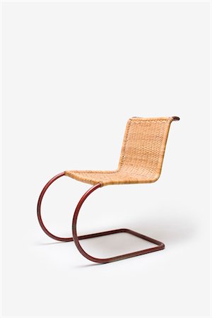 MR10 chaise. 1927 Conçu. Concepteur : Mies Van Der Rohe Photographie de stock - Rights-Managed, Code: 845-05837818