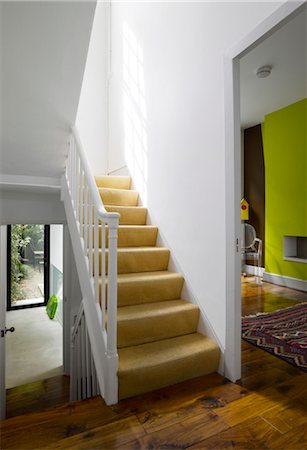 simsearch:845-03777648,k - Original Staircase in Islington House by Dominic McKenzie. Architects: Dominic McKenzie Foto de stock - Direito Controlado, Número: 845-05838281