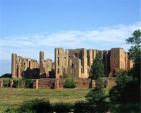 simsearch:845-05839433,k - Kenilworth Castle. General view. Stock Photo - Rights-Managed, Code: 845-05839414