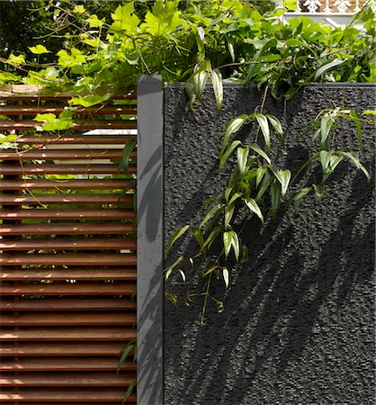 residential details - Garden design in Chelsea, London, UK. Architects: Chris Dyson Architects Stock Photo - Rights-Managed, Code: 845-06008037