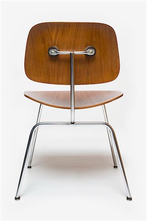 simsearch:845-05837837,k - Dining Chair Metal aka DCM, American, 1950s, manufactured by Herman Miller. Designer: Charles and Ray Eames Stock Photo - Rights-Managed, Code: 845-06008167