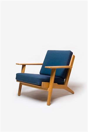 GE-290 Armchair, Danish, 1960s, manufactured by Getama. Designer: Hans J Wegner Stock Photo - Rights-Managed, Code: 845-06008162