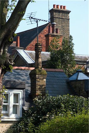 english house facade - Roof and chimney details, off Frognal, Hampstead, London NW3 Stock Photo - Rights-Managed, Code: 845-06008265