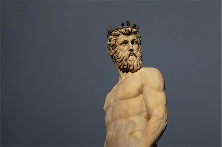 Statue of Neptune, in the Fountain of Neptune, Piazza della Signoria, Florence Stockbilder - Lizenzpflichtiges, Bildnummer: 845-07561453