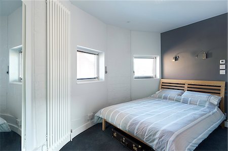 simsearch:845-05837752,k - Bedroom 1-Victorian Water Tower, UK. Architects: Architects: Gerry Goldwyre Fotografie stock - Rights-Managed, Codice: 845-07584921