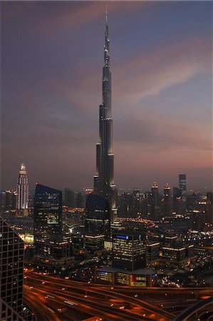 simsearch:6119-07735109,k - Cityscape of Dubai Foto de stock - Con derechos protegidos, Código: 845-08939726