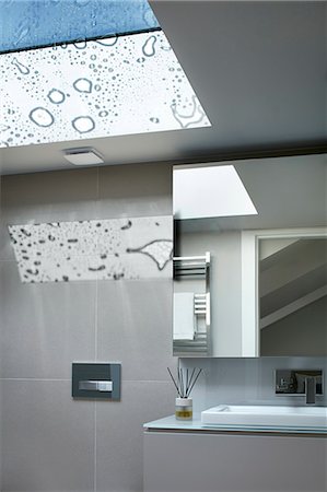 simsearch:845-08939840,k - Residential building, London, UK. Interior view. Bathroom. Stock Photo - Rights-Managed, Code: 845-08939825