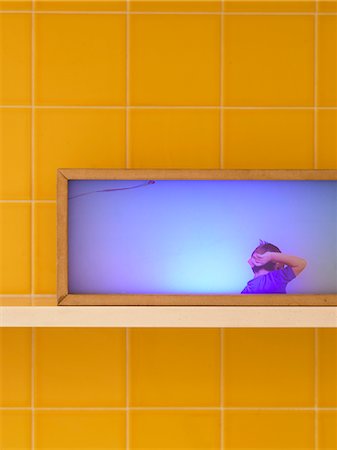 spanish villa - Lloret de Mar, Girona. Second floor interior. Bathroom detail with yellow tiles. Architect: Anne Bugugnani Stock Photo - Rights-Managed, Code: 845-02725281