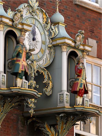 piccadilly circus - Clock, Fortnum and Mason, Piccadilly, London. Foto de stock - Direito Controlado, Número: 845-02725675