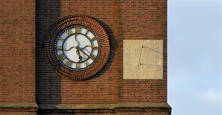 simsearch:845-02725927,k - Clock face, Chelsea Old Church, Kensington and Chelsea, London. Foto de stock - Con derechos protegidos, Código: 845-02725716