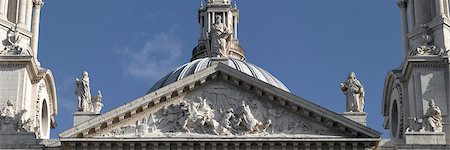 simsearch:845-02725778,k - St Pauls Cathedral, City of London, London. Upper entrance pediment and statues. Architect: Sir Christopher Wren. Stock Photo - Rights-Managed, Code: 845-02725778