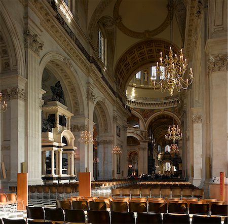 simsearch:845-02725778,k - St. Paul's Cathedral, City of London, London. Main space overall. Architect: Sir Christopher Wren. Stock Photo - Rights-Managed, Code: 845-02725783