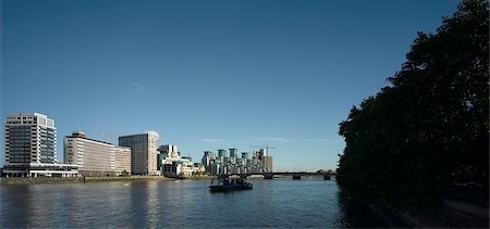 simsearch:845-02725964,k - Vauxhall Bridge panorama, London. Stock Photo - Rights-Managed, Code: 845-02725913